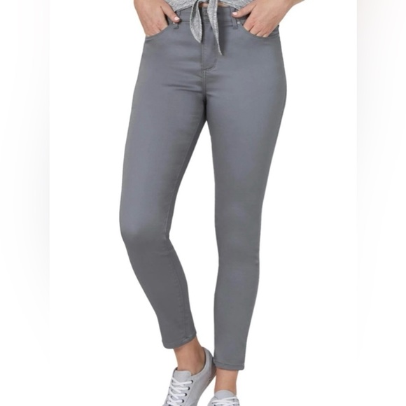 👖💫 Lee Sculpting Skinny Jeans - Elevate Your Silhouette! 💫👖 - Picture 1 of 10